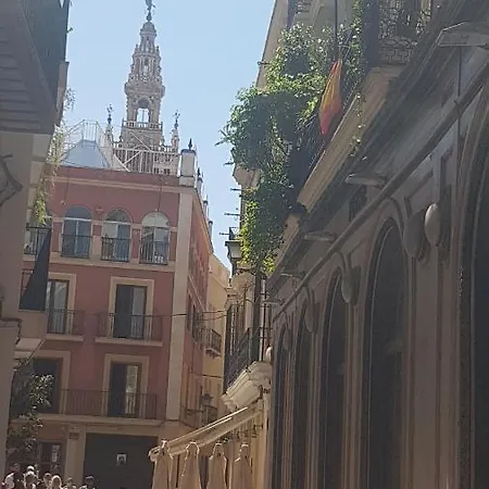 Apartment Apartamento Tranquilo Y Con Encanto En Palacio Sevillano, Junto Catedral A Acond Y Wifi Sevilla